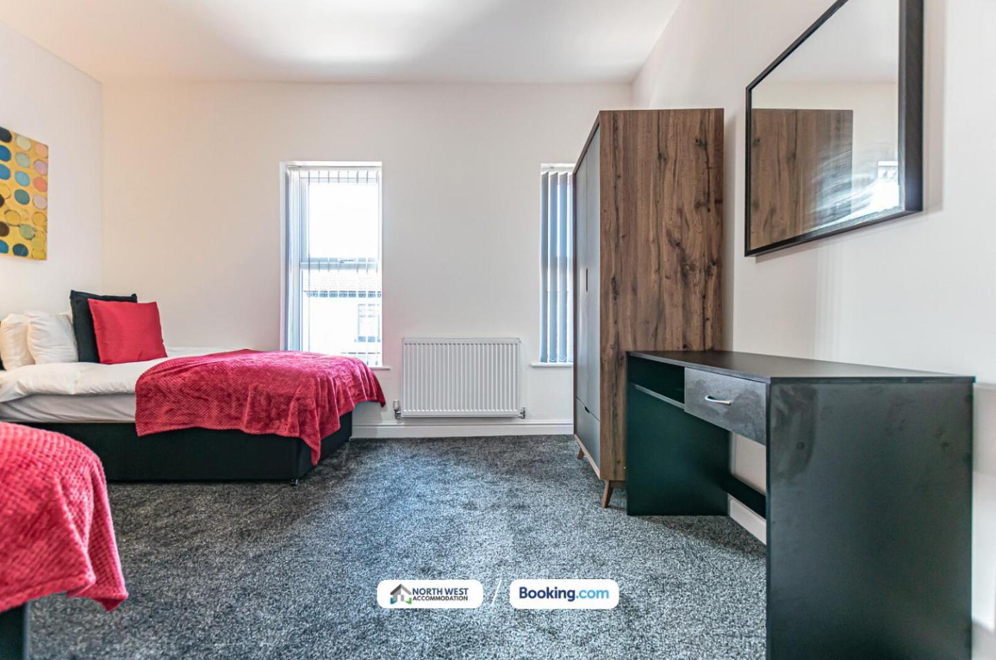 Relocation Or Family Stay 3Br Home In Warrington Extérieur photo